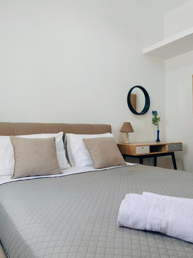 Comfort Apartments 利迈纳里亚 外观 照片